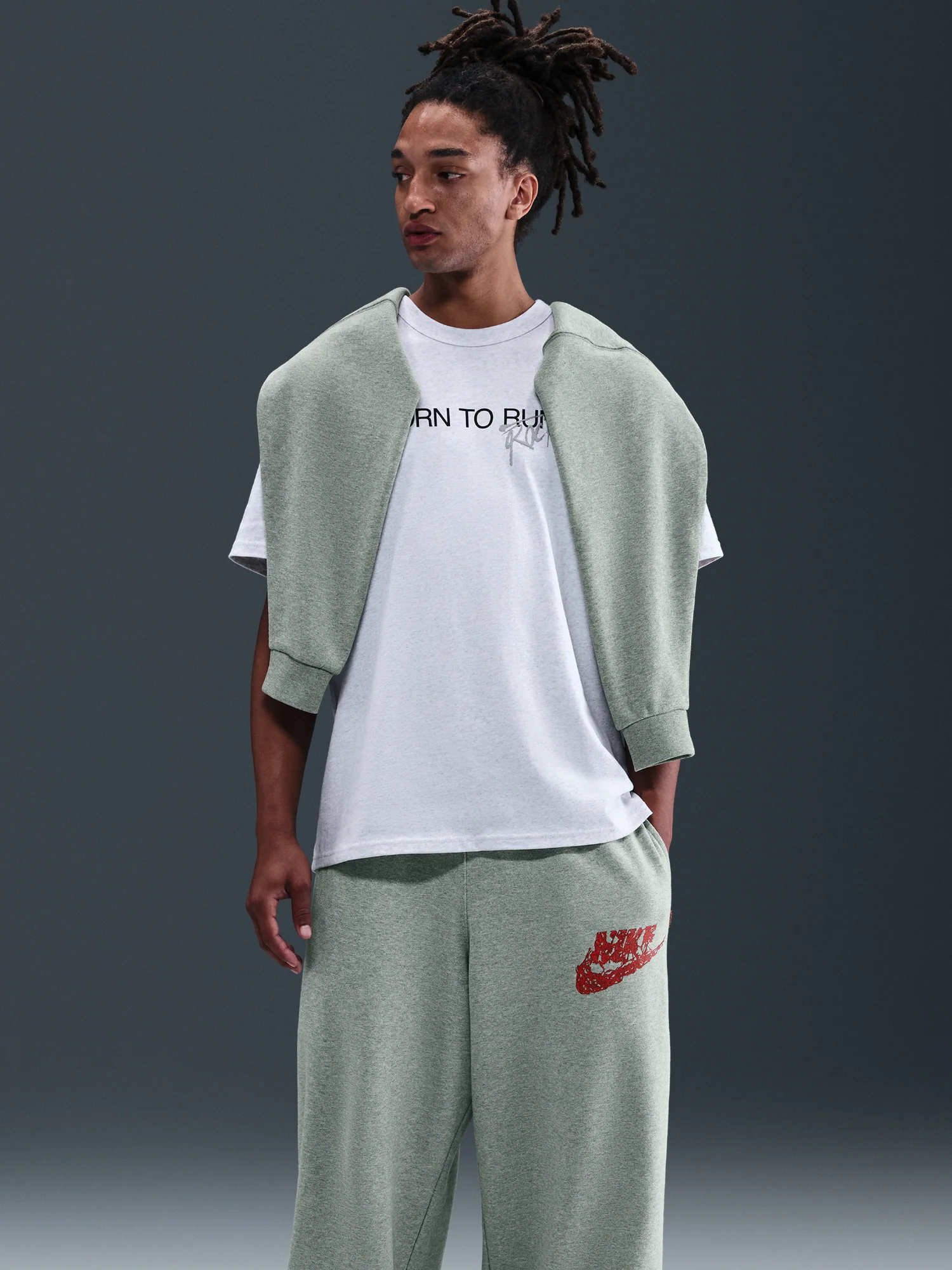 Nike x Stranger Things T-Shirt Born to Rock - Image 6